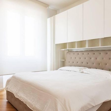 Bilocale Vista Sul Duomo Di Milano Apartman Kültér fotó