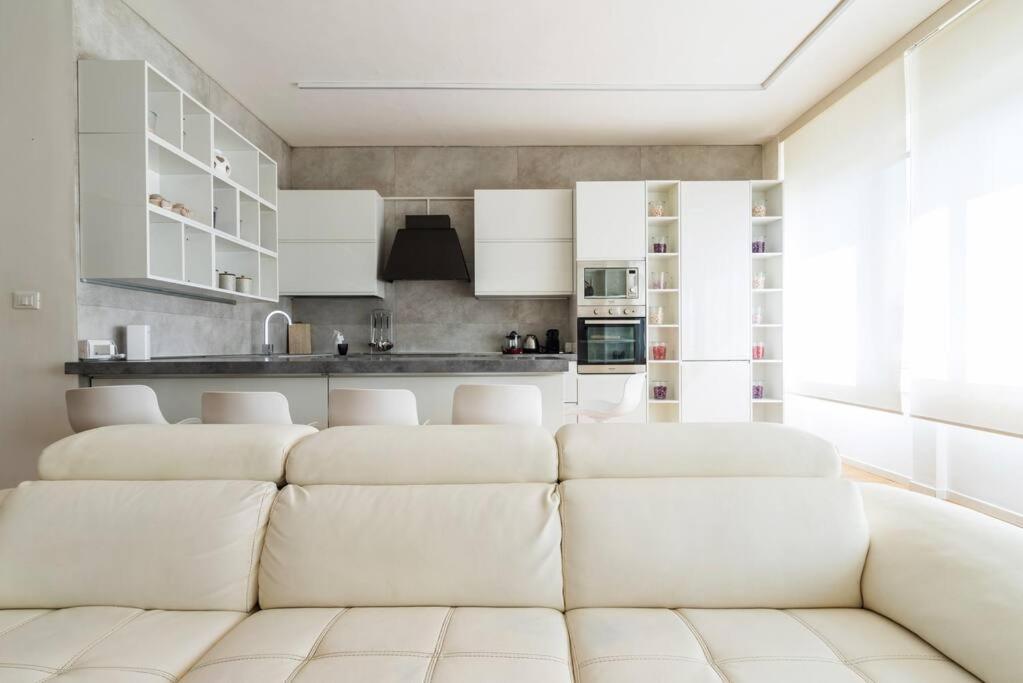 Bilocale Vista Sul Duomo Di Milano Apartman Kültér fotó