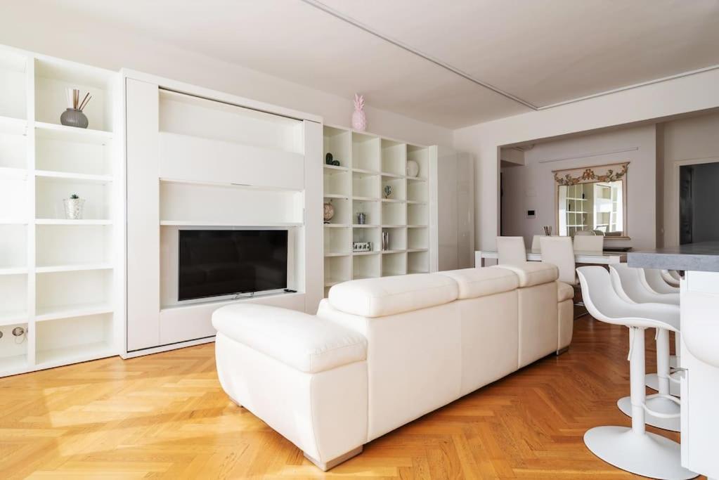Bilocale Vista Sul Duomo Di Milano Apartman Kültér fotó