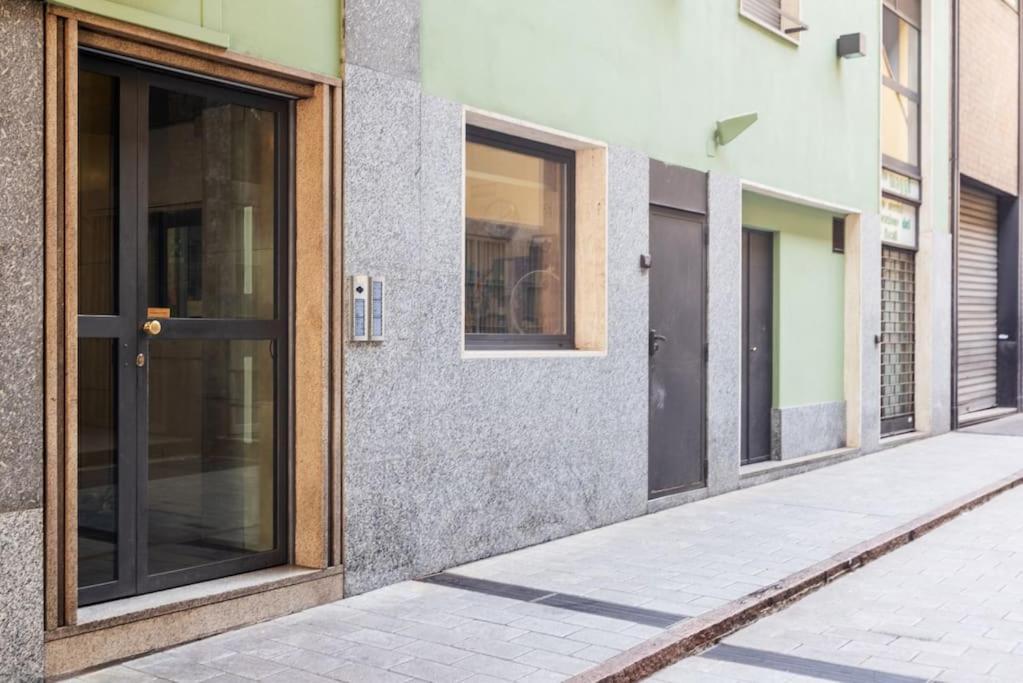 Bilocale Vista Sul Duomo Di Milano Apartman Kültér fotó